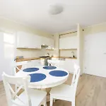 Apartament 3 Maja 32b -a & C *