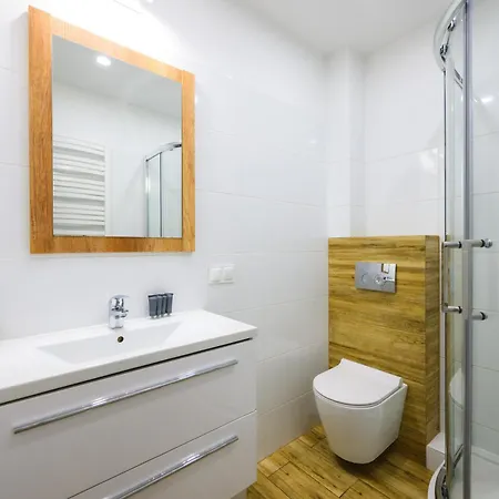 3 Maja 32b -a & C By Homeprime Sopot