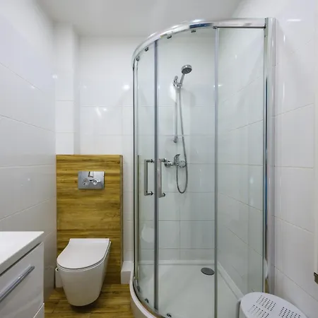 3 Maja 32b -a & C By Homeprime