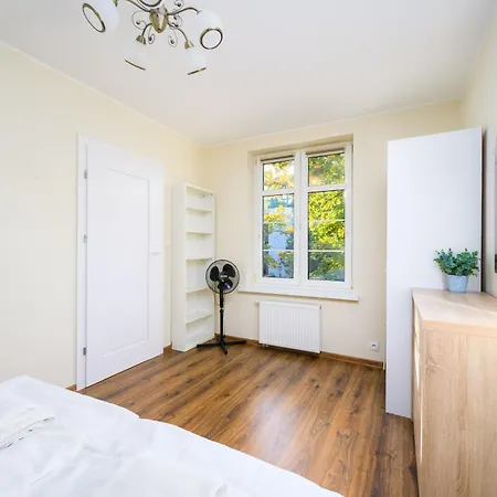 3 Maja 32b -a & C By Homeprime