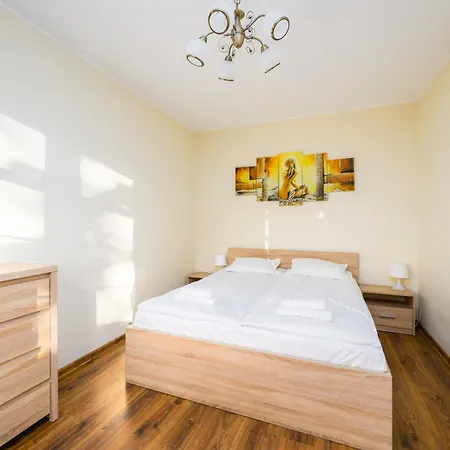 3 Maja 32b -a & C By Homeprime Sopot