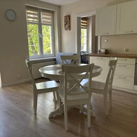 Apartment Atuna 1 I 3 *